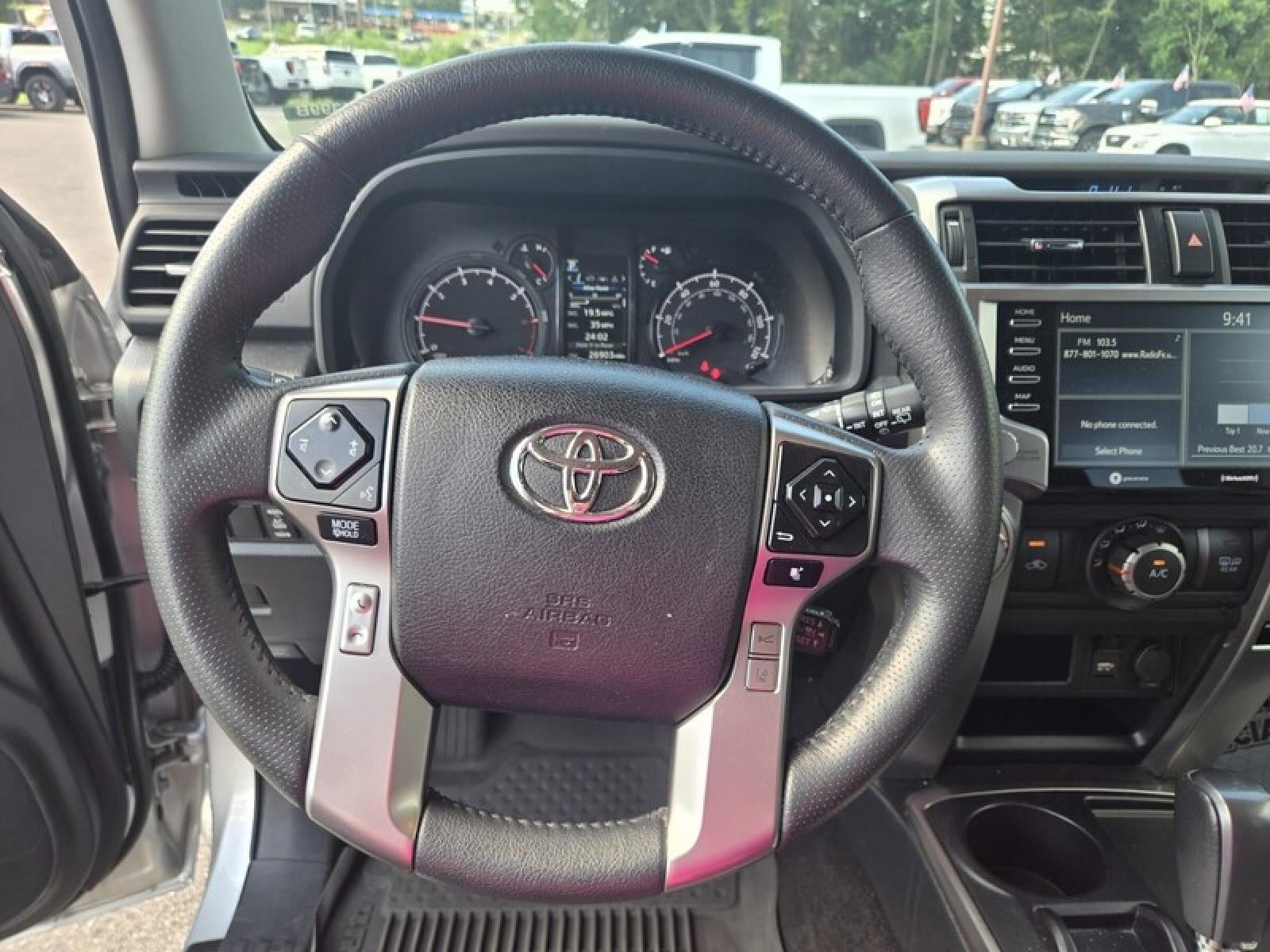 2024 Toyota 4Runner SR5