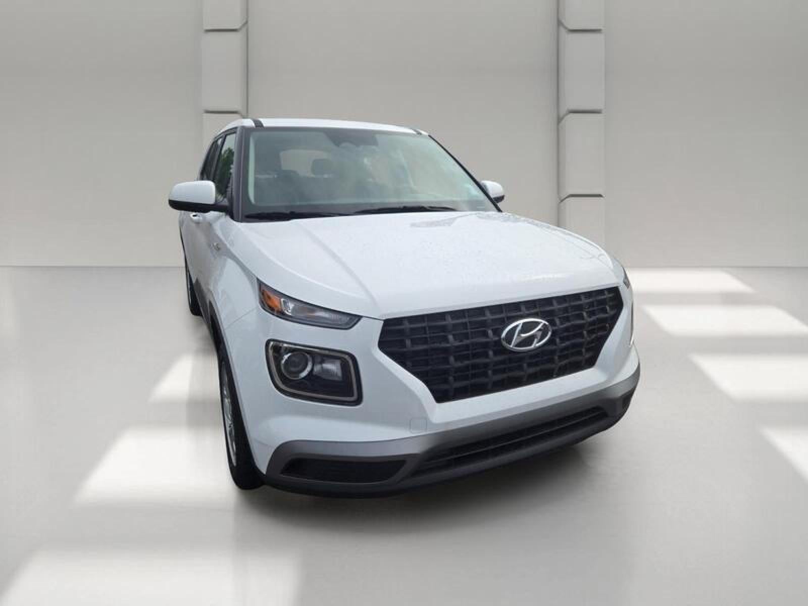 2024 Hyundai Venue SE