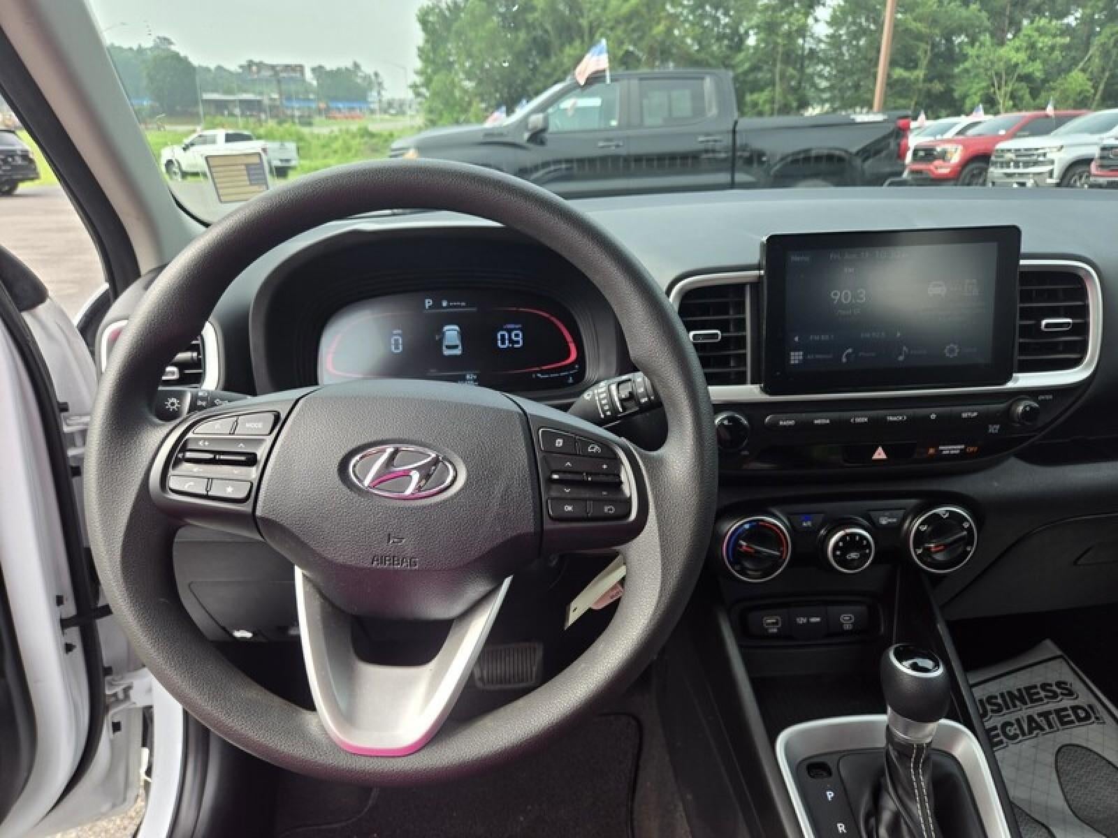 2024 Hyundai Venue SE