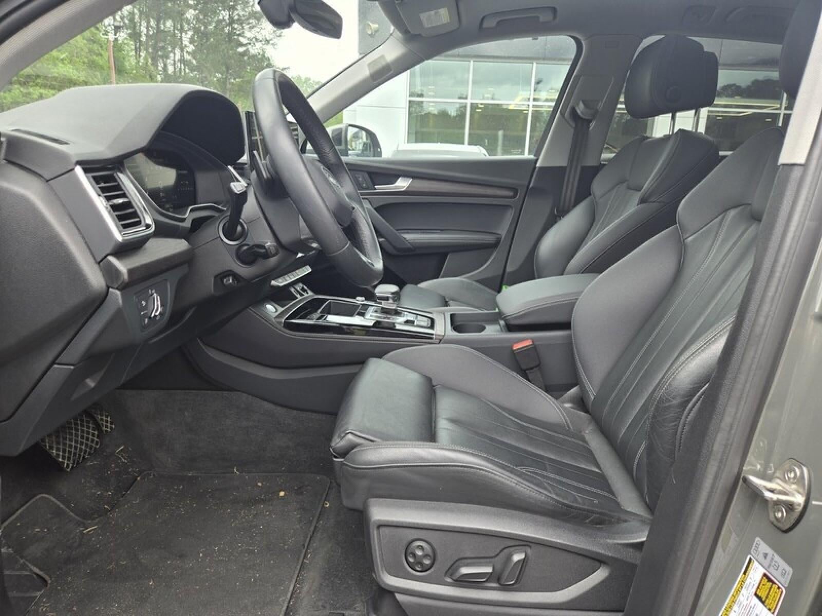 2024 Audi Q5 S line Premium Plus