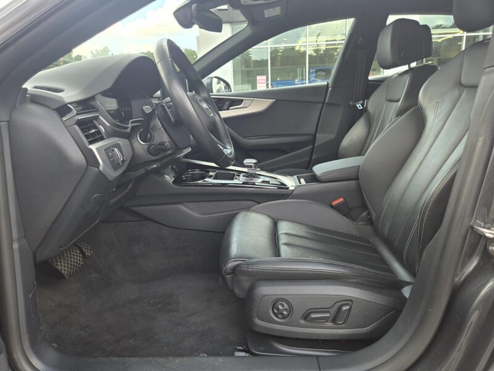 2025 Audi A5 Sportback S line Premium