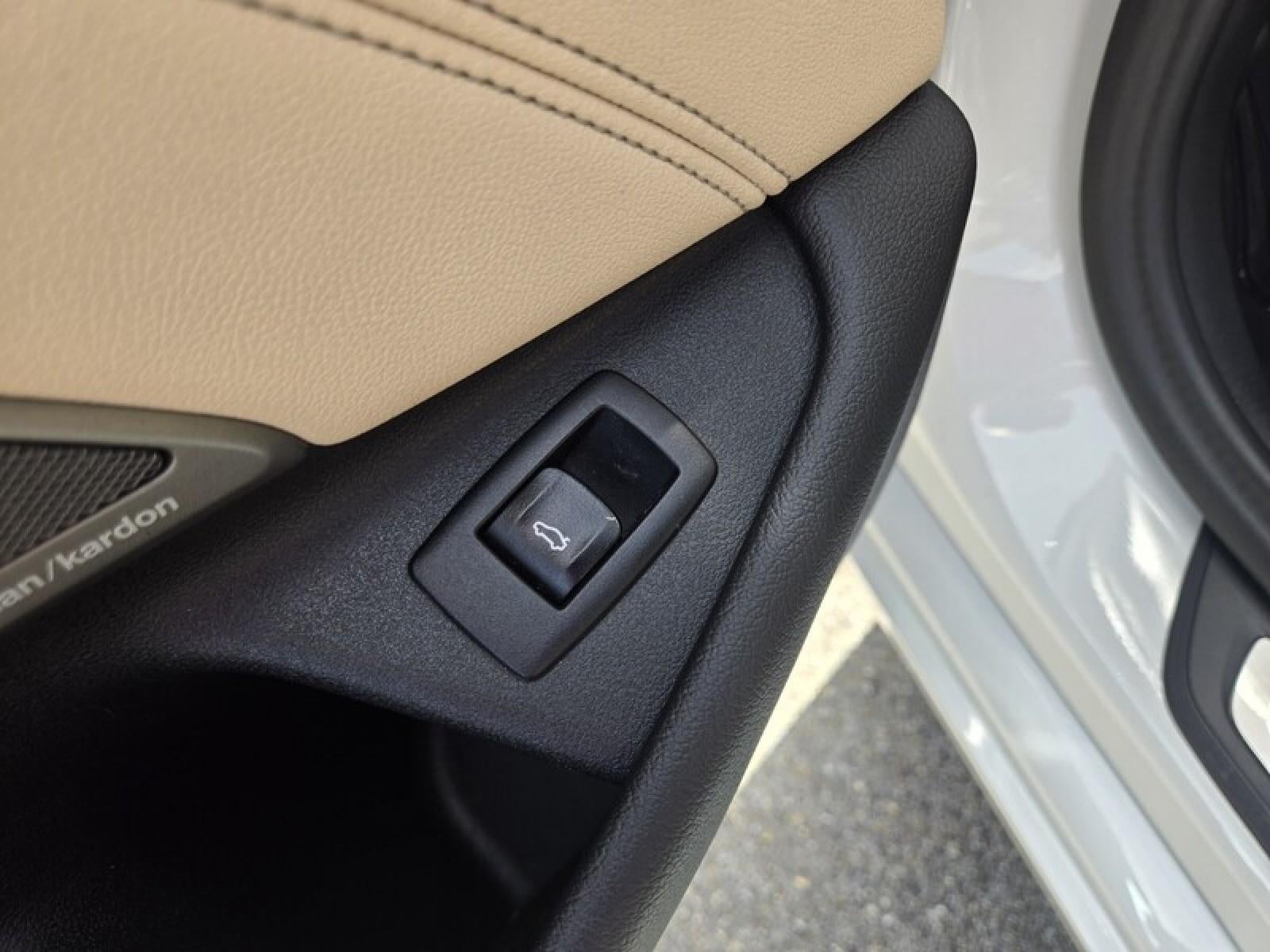 2023 BMW 5 Series 530i