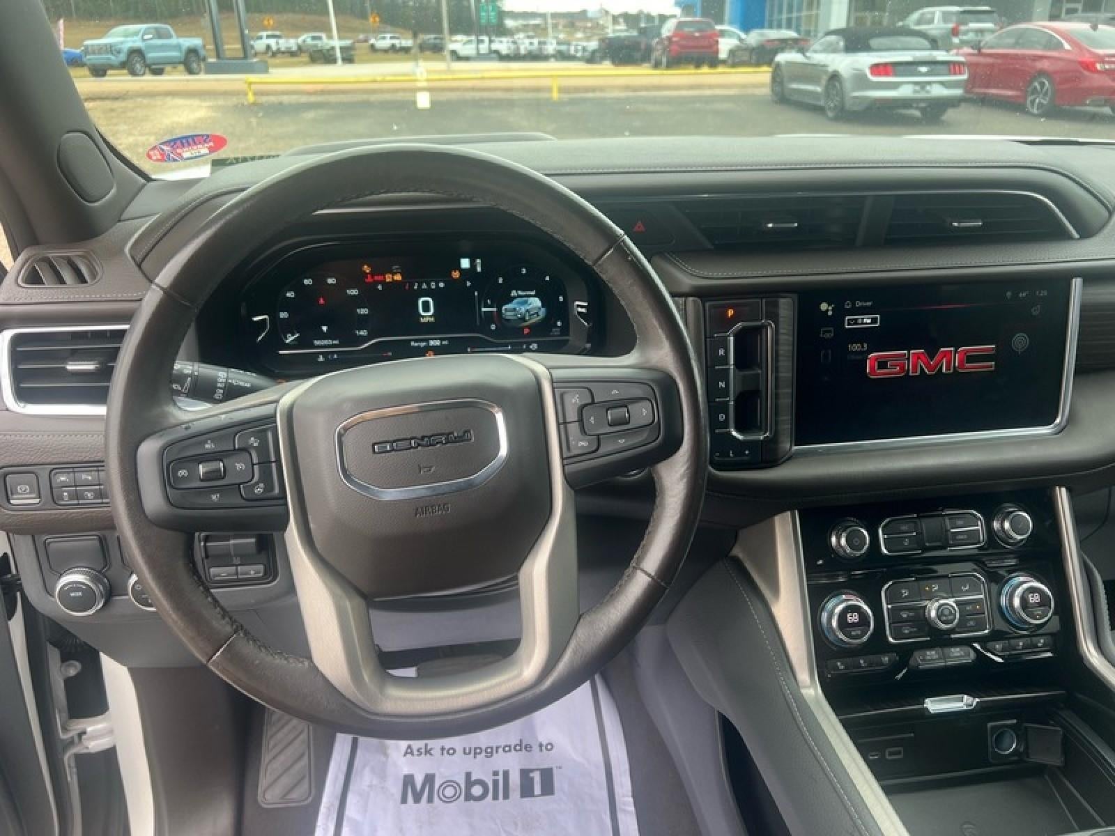 2022 GMC Yukon XL Denali