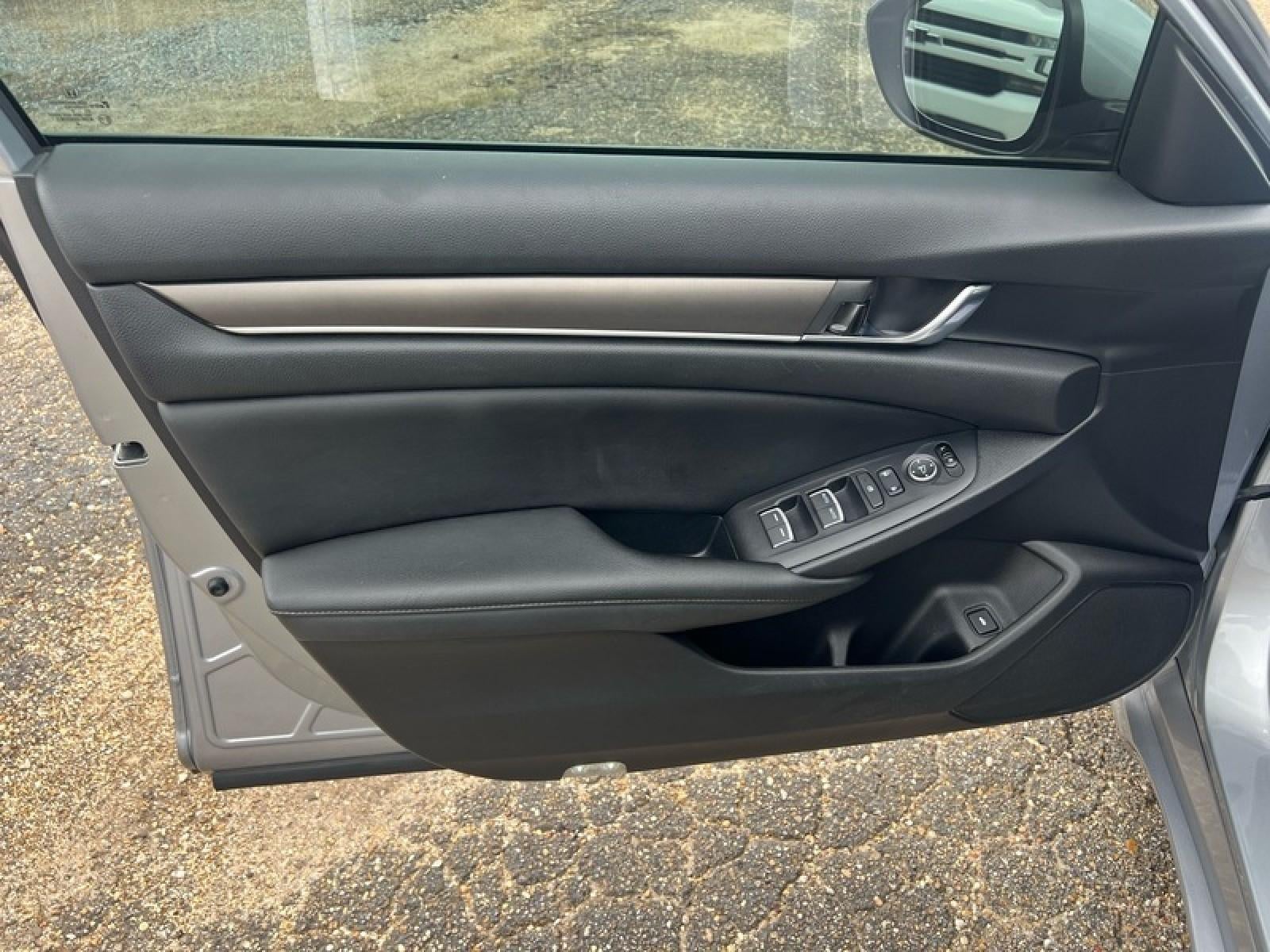 2019 Honda Accord Sedan LX 1.5T