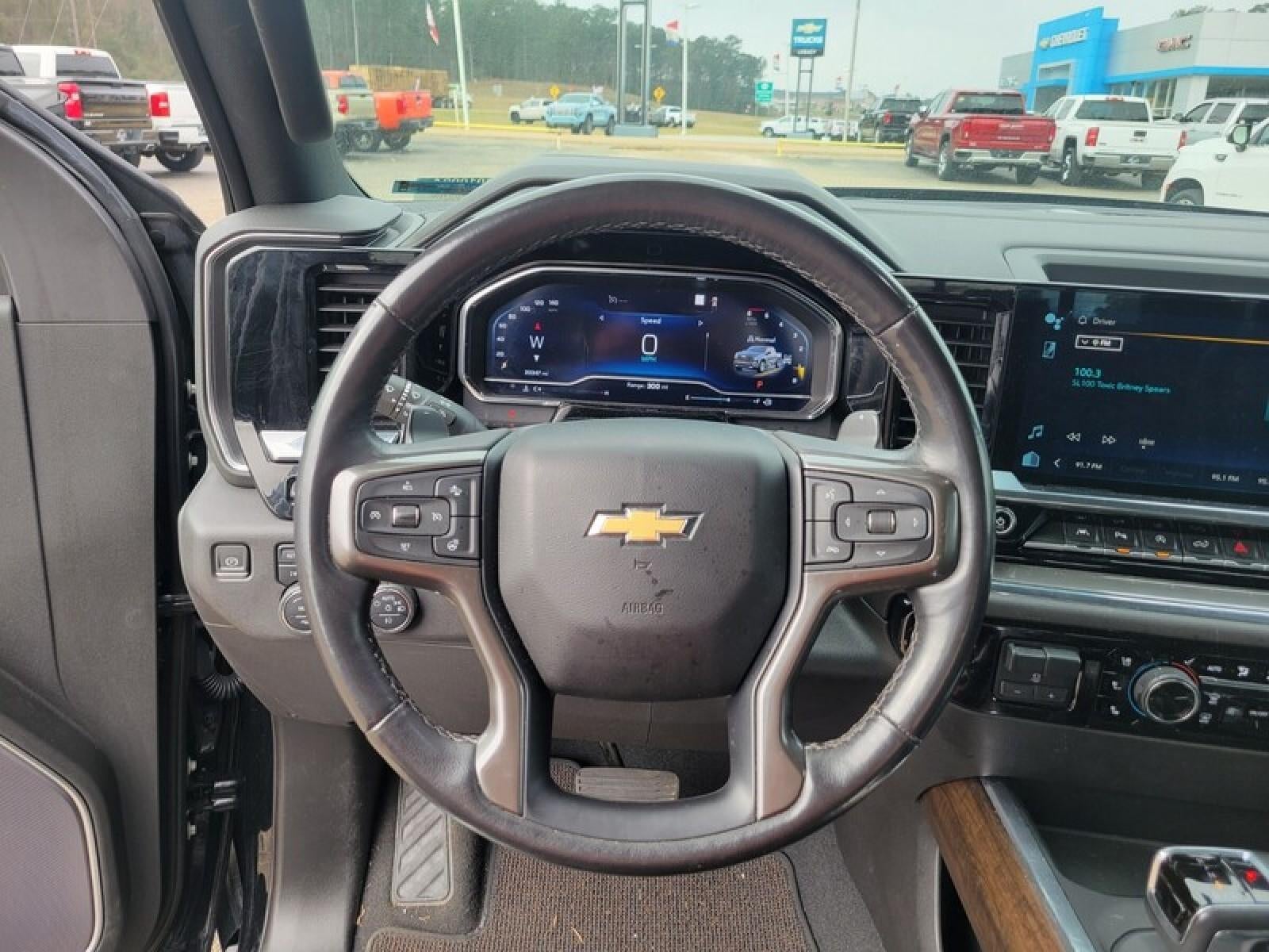 2023 Chevrolet Silverado 1500 High Country