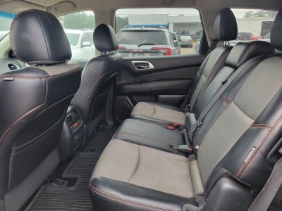 2019 Nissan Pathfinder SV