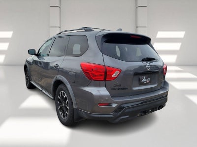 2019 Nissan Pathfinder SV