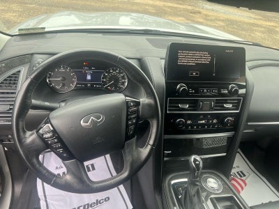 2022 INFINITI QX80 LUXE