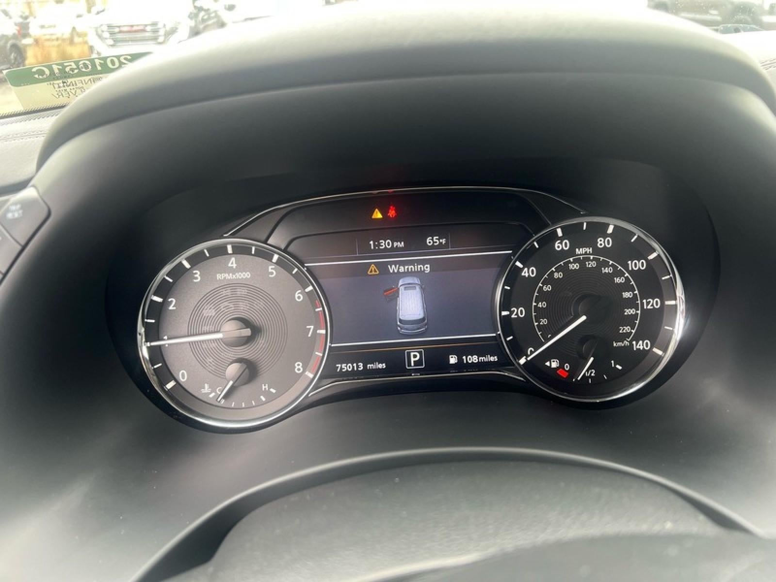 2022 INFINITI QX80 LUXE