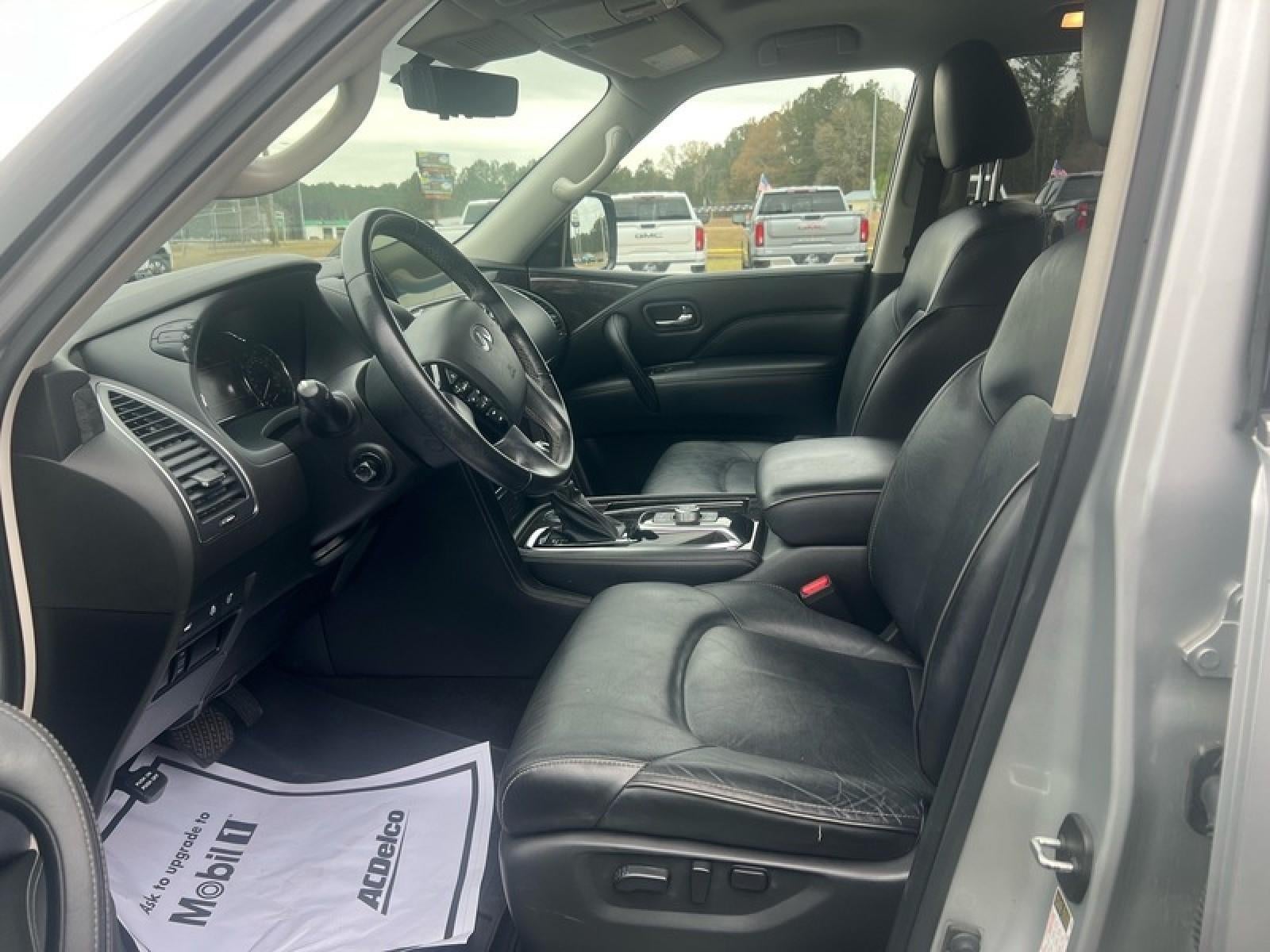 2022 INFINITI QX80 LUXE