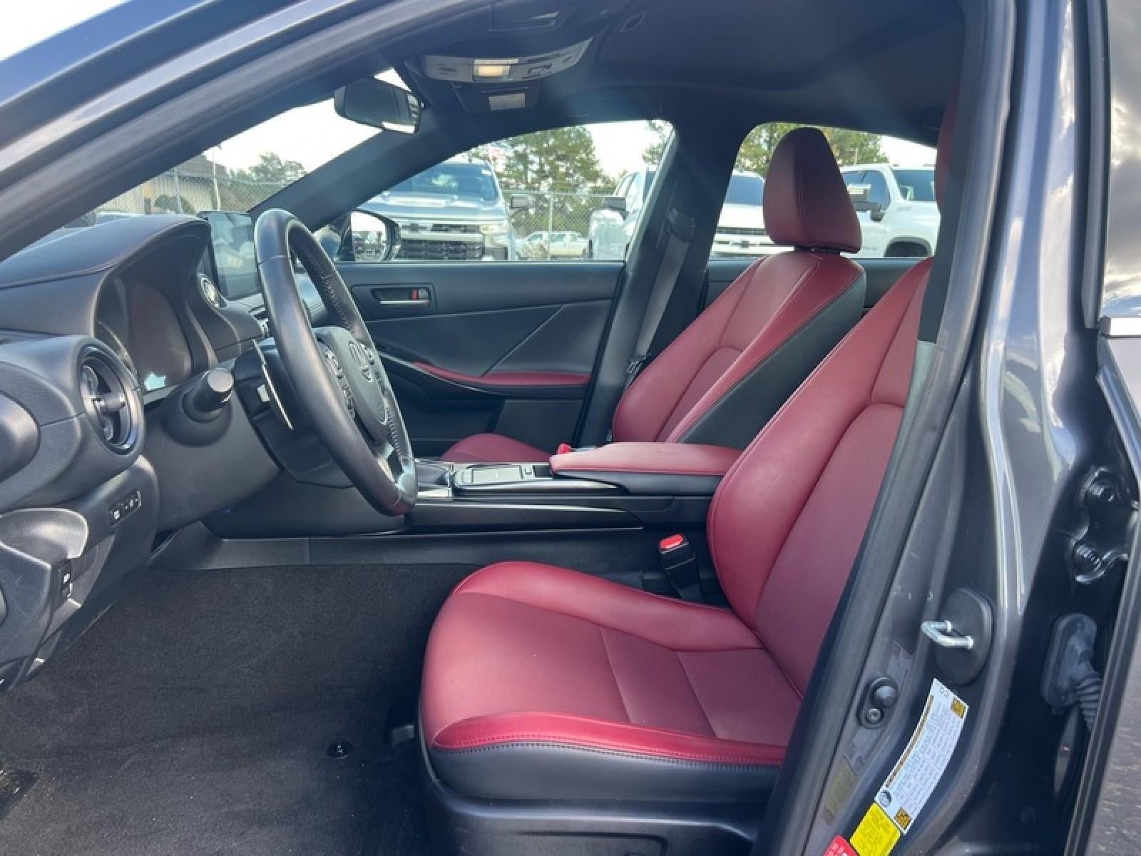 2024 Lexus IS IS 300