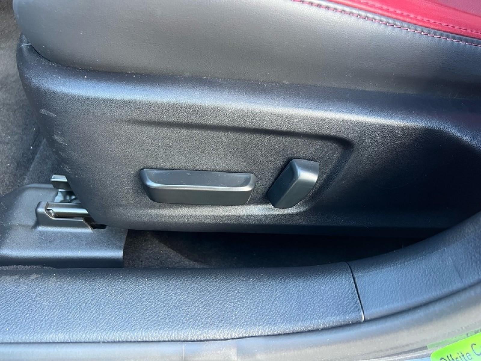 2024 Lexus IS IS 300