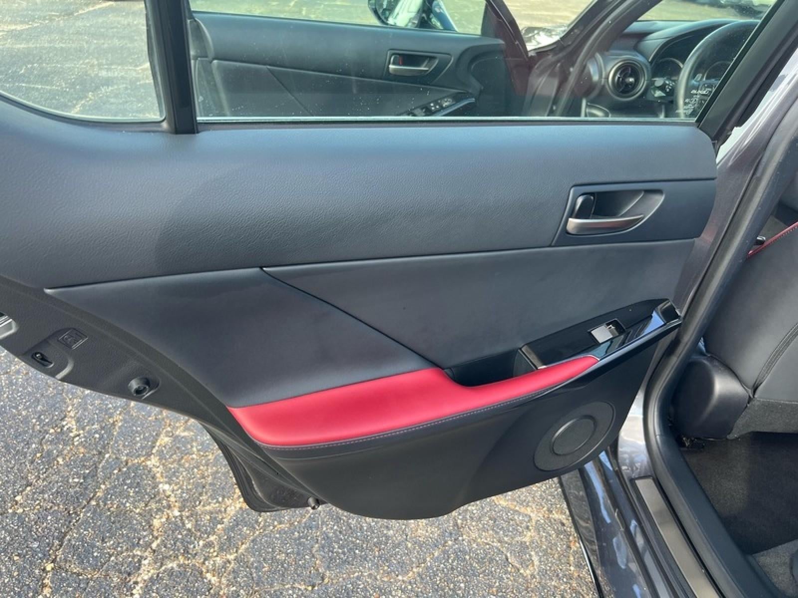 2024 Lexus IS IS 300