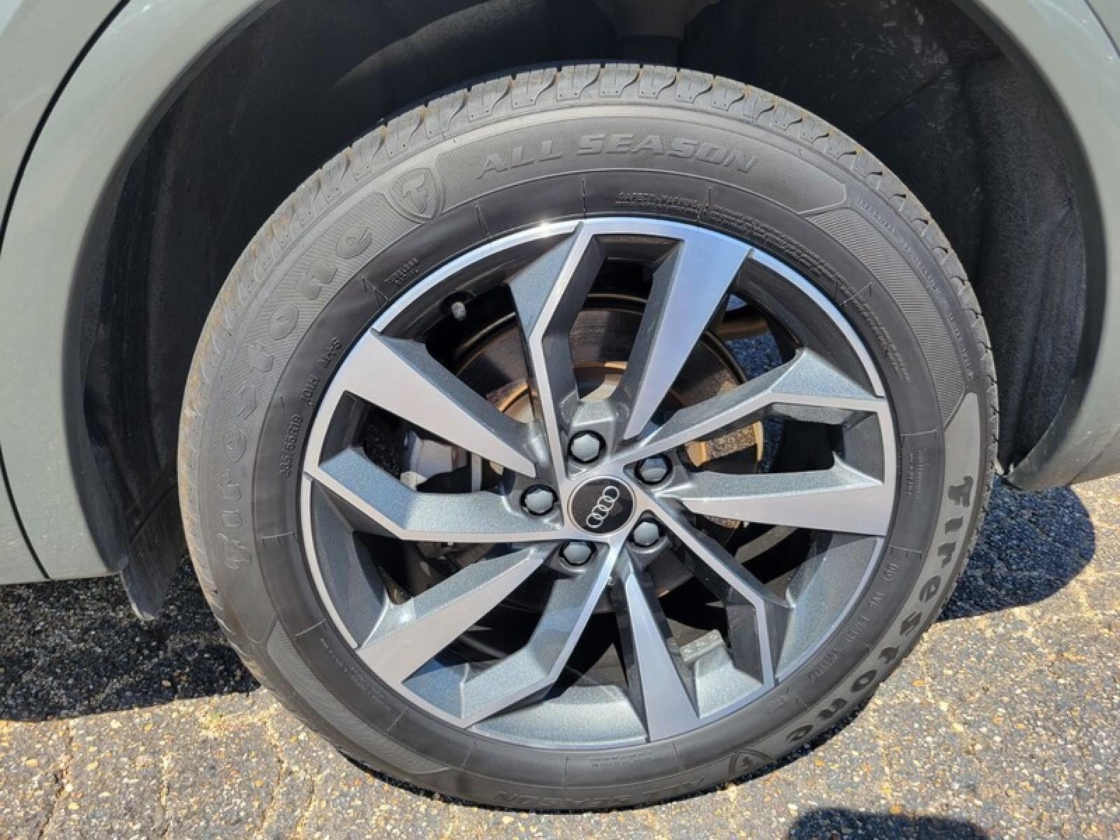 2024 Audi Q5 S line Premium Plus